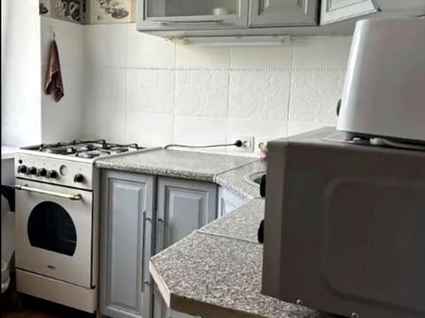 квартира за адресою Зарічанська вул., 6/1
