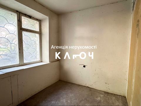 коммерческая по адресу Вячеслава Черновола ул., 1в