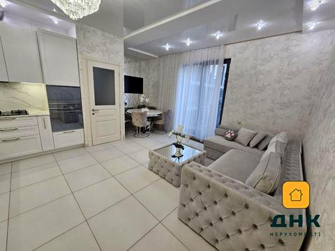 квартира за адресою Андрія Гулого-Гуленка вул. (Віце-адмірала Азарова), 6