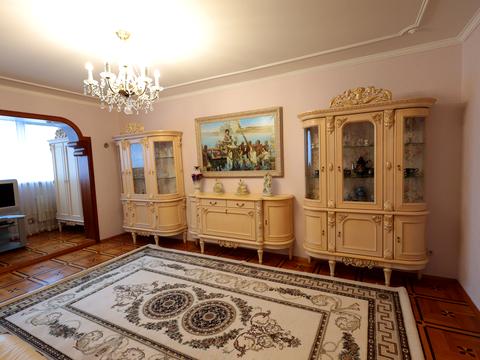квартира за адресою Бориса Гмирі вул., 1/2