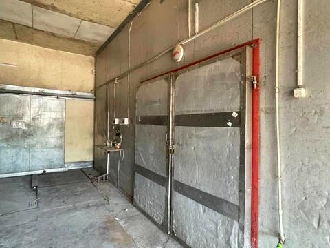 комерційна за адресою Євгена Маланюка вул. (Степана Сагайдака), 114б