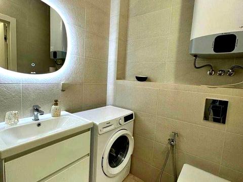 квартира за адресою Салютна вул., 2к7
