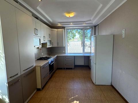 квартира по адресу Левановцев ул., 25