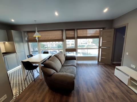 квартира за адресою Вадима Жукова вул. (Бєляєва), 8-А