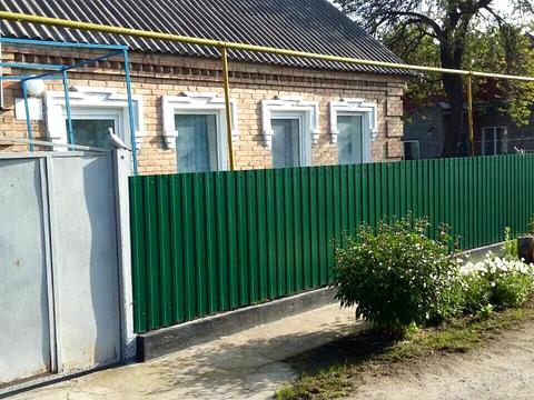 будинок за адресою Добролюбова вул.