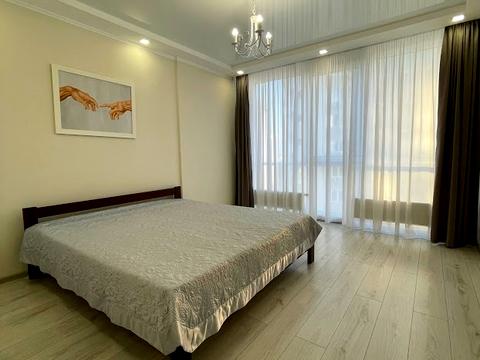 квартира за адресою В'ячеслава Чорновола вул., 15