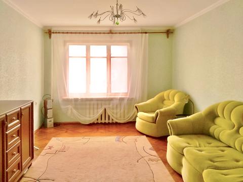 квартира за адресою Ж.Кюри, 24а