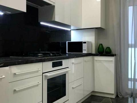 квартира за адресою Кобзаря бульв., 4