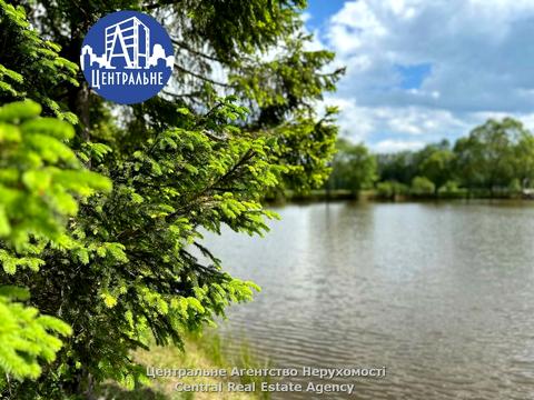 комерційна за адресою Вижницька, 1