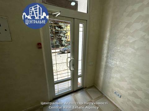 комерційна за адресою Занькоіецької, 23