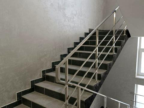 комерційна за адресою Вовчинецька вул., 185Б