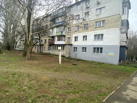 квартира за адресою Академіка Заболотного вул., 11