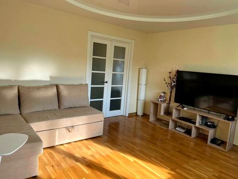 квартира за адресою Почайнинська вул., 35