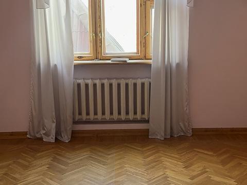 комерційна за адресою Меліораторів, 10