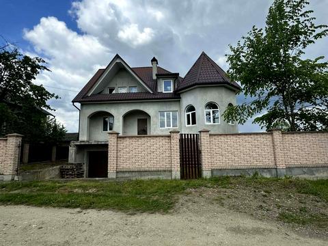 будинок за адресою Яблунева
