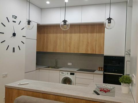 квартира за адресою Залізнична вул., 7