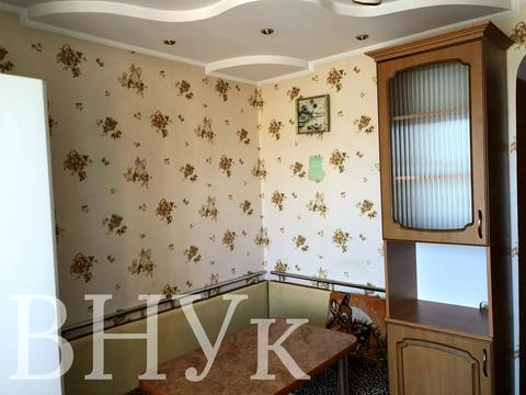 квартира за адресою Гулака-Артемовського вул., 1