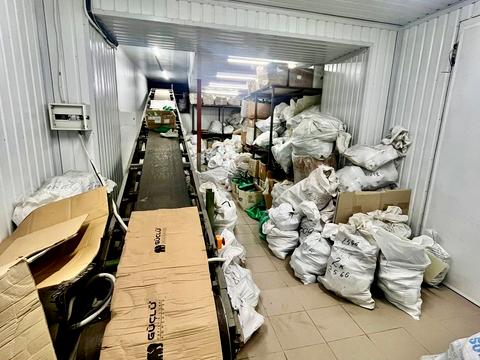 комерційна за адресою Полонської-Василенко вул. (Желваківського), 111
