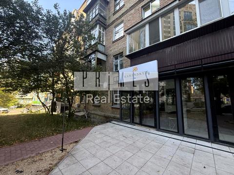 комерційна за адресою Іоанна Павла II вул. (Патріса Лумумби), 9