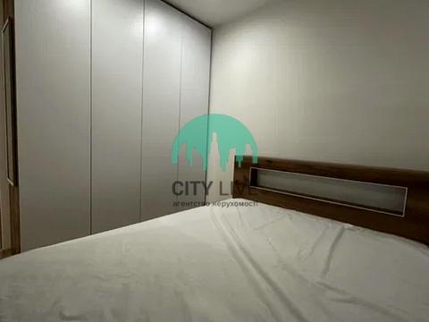 квартира по адресу Высочана ул., 18