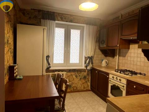 квартира по адресу Небесной Сотни просп. (Маршала Жукова), 3/2