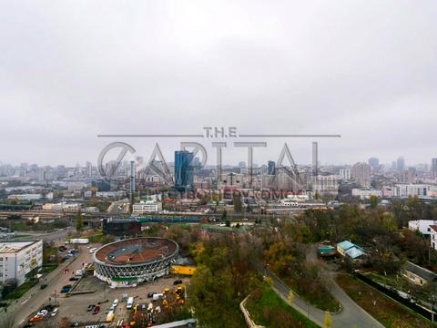 комерційна за адресою Мокра вул. (Кудряшова), 3