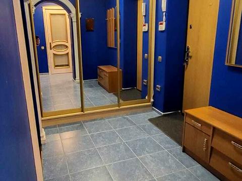 квартира за адресою Захисників України вул. (1-го Травня), 19