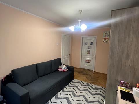 квартира за адресою Наукова вул., 8