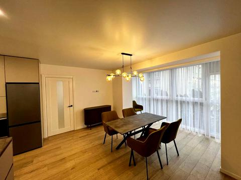 квартира по адресу Степана Бандеры ул., 79