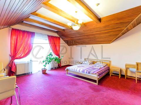 будинок за адресою Павла Загребельного вул. (Миколи Раєвського), 5