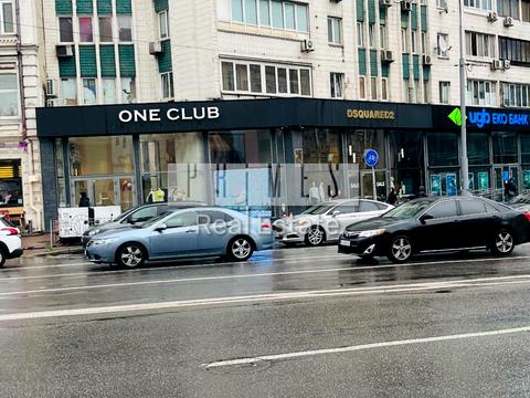 комерційна за адресою Басейна вул., 11