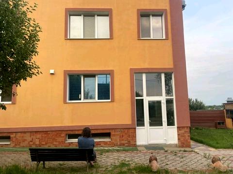 будинок за адресою центральна