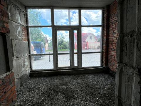 коммерческая по адресу Козацька, 40