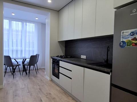 квартира по адресу Героев Небесной Сотни просп., 28/2