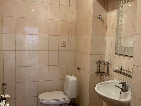 комерційна за адресою Водопровідна вул., 20