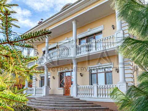 будинок за адресою Лісна