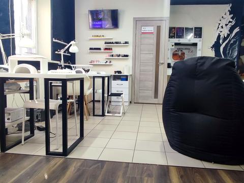 комерційна за адресою Олени Теліги вул., 23-А