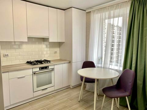 квартира за адресою Інститутська, 6Б