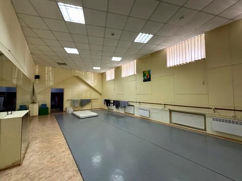 комерційна за адресою Сергія Подолинського вул. (Благоєва), 31-Г