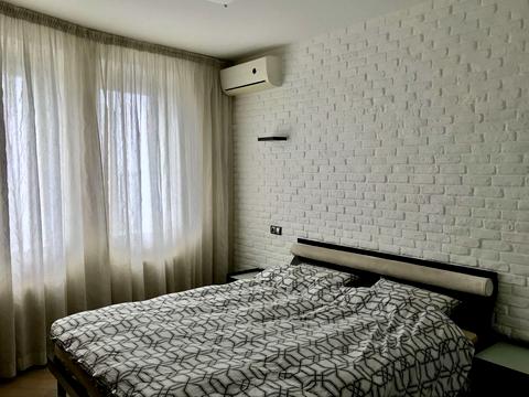 квартира по адресу Николая Амосова ул., 4