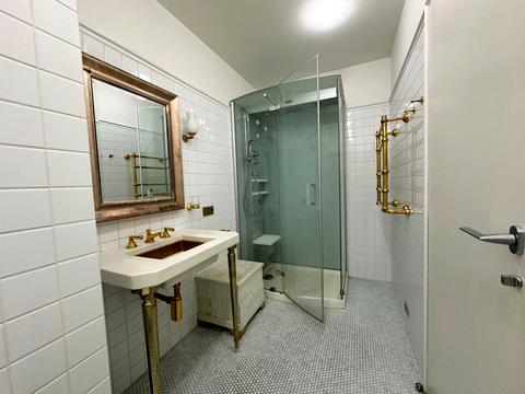 квартира за адресою Бригадна вул., 67