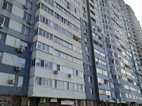 квартира за адресою Рональда Рейгана вул., 40