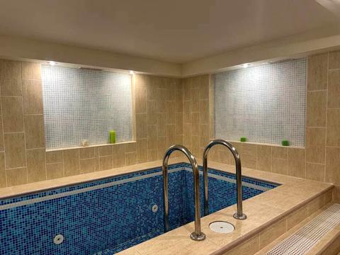 будинок за адресою Лугова вул., 143