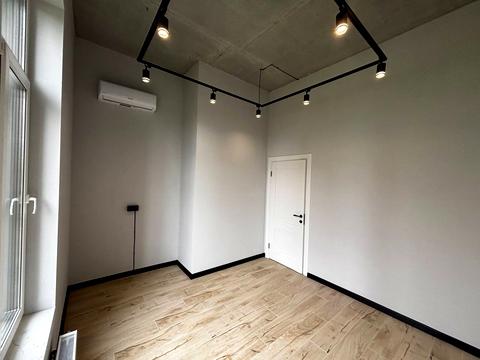 комерційна за адресою Європейського Союзу просп. (Правди), 51