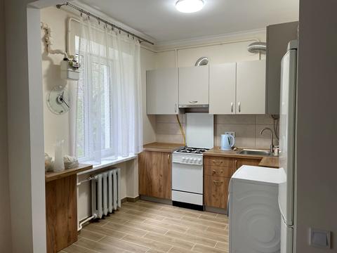 квартира за адресою Тютюнників вул. (), 49