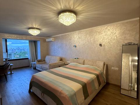 квартира за адресою Митрополита Василя Липківського вул. (Урицького), 23