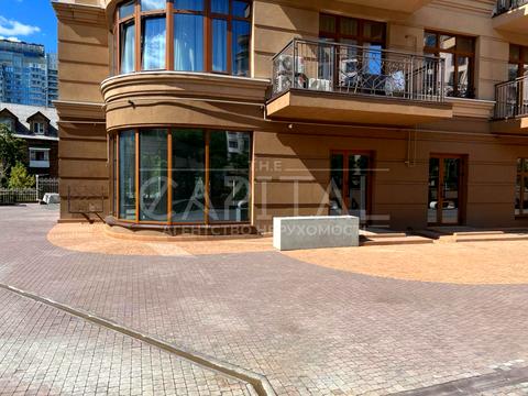 комерційна за адресою Михайла Бойчука вул. (Кіквідзе), 17