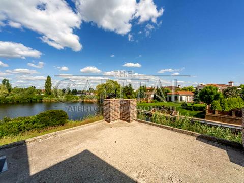 дом по адресу Старокиевская ул.