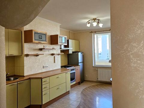 квартира за адресою Тополина вул., 14/1