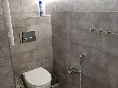 будинок за адресою Богатирська вул., 42